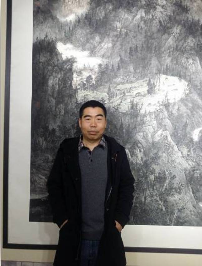 工艺美术作品展在京开幕,首届艺联万家精品书画展在京举行