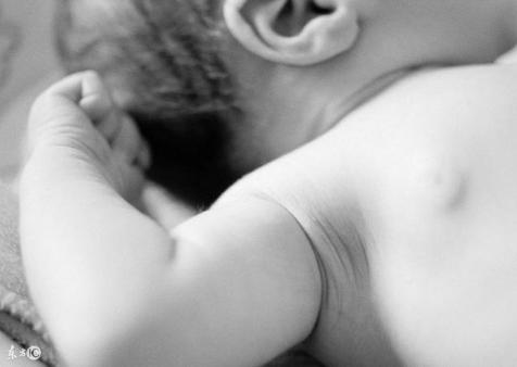 狐臭儿童期的表现,小孩有狐臭怎么解决8岁问题呢