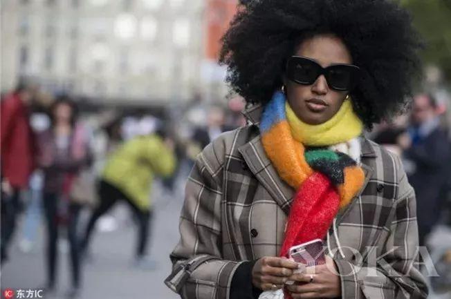 美丽围巾搭配时尚美出高级感,好看又时髦的围巾