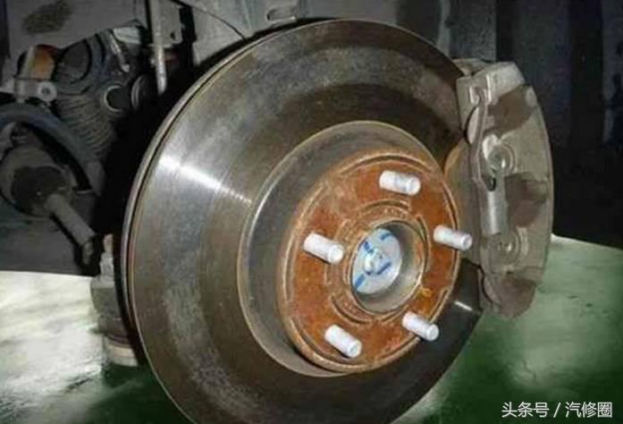 换了刹车片刹车盘异响保修吗,换完刹车盘异响