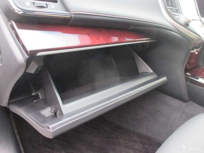 皇冠与日系车比较,日产丰田和国产丰田的区别