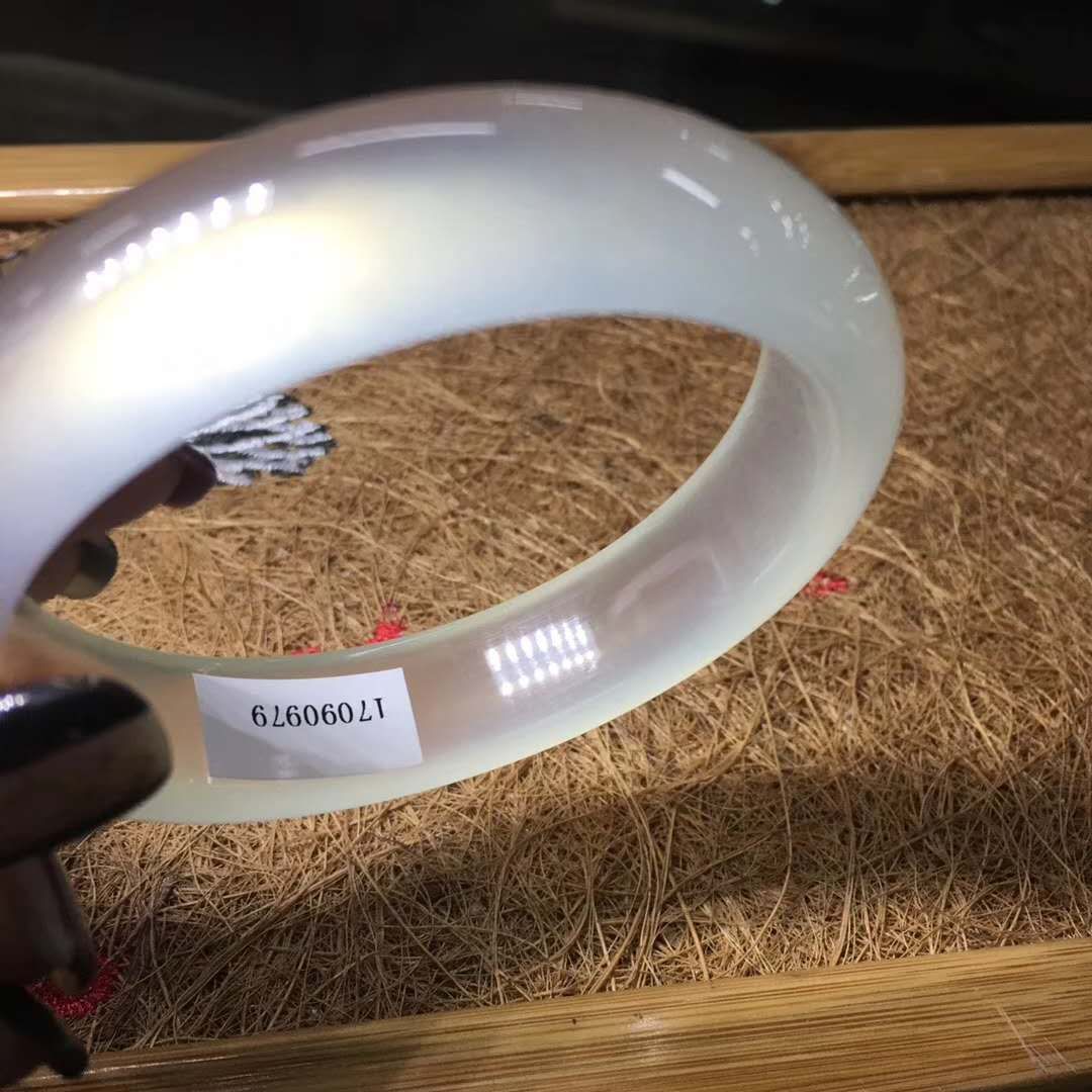 玉石鉴定最快方法,玉石鉴定的最佳方法