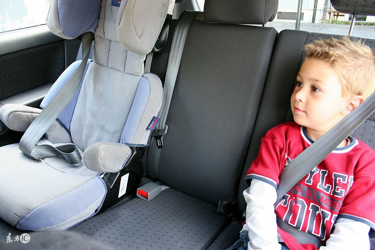 孩子一坐汽车就头晕怎么办,小孩坐完车总说头晕是怎么回事