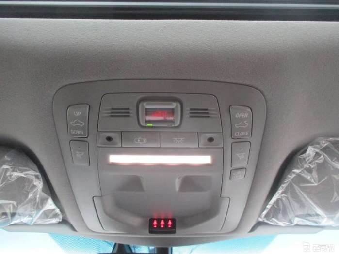 皇冠与日系车比较,日产丰田和国产丰田的区别