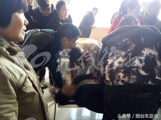 驾考考了5次没过崩溃痛哭,连续5次驾考不过