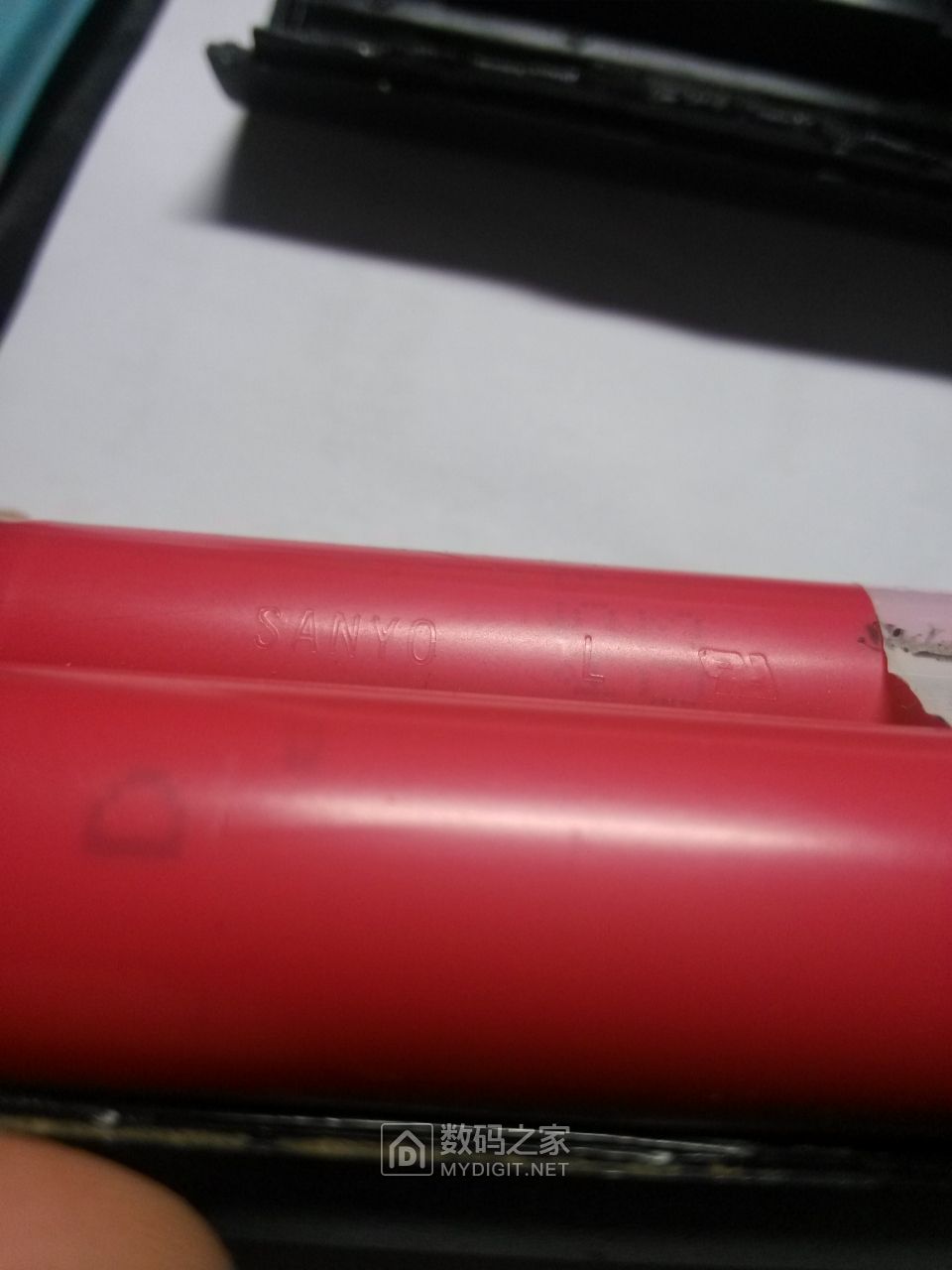 a32-f80笔记本电池换电芯,笔记本电脑b575电池换电芯教程