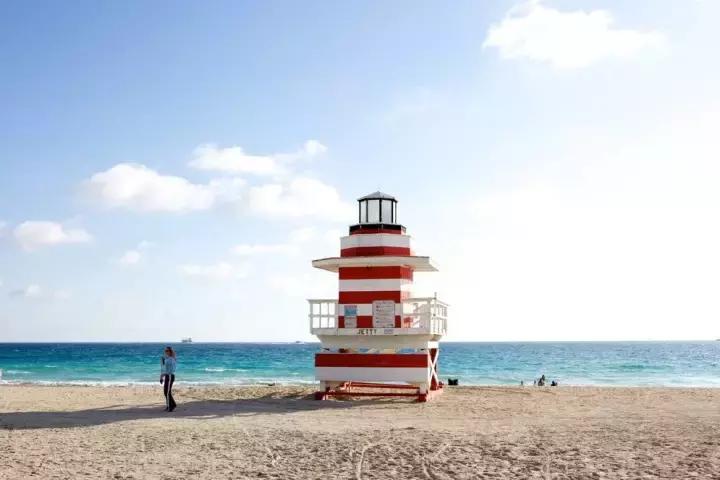 总有一个人在远方成为你的期待,每个人的内心都有一些想去的远方