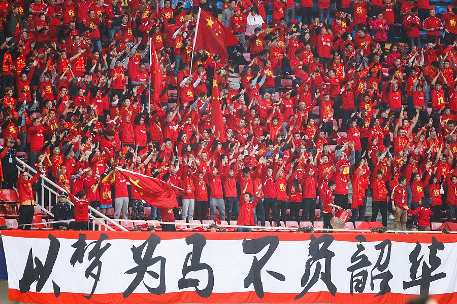 回忆足坛10年瞬间,足坛不可磨灭的瞬间