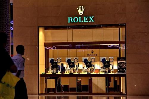 迪拜必买手表,在迪拜买1万块钱什么手表比较好