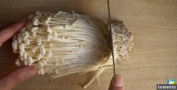 买来的金针菇要洗吗,金针菇要全部撕开洗吗