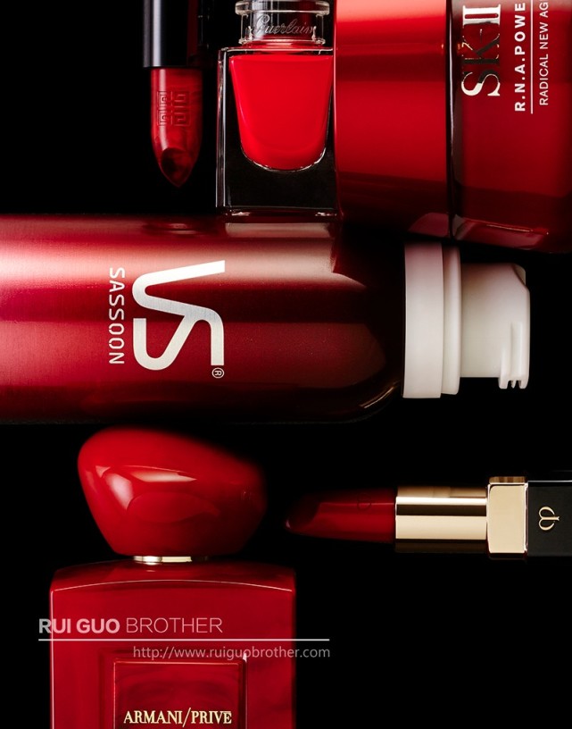 赵丽颖新年红色蝴蝶结造型,露背裙赵丽颖热巴刘诗诗