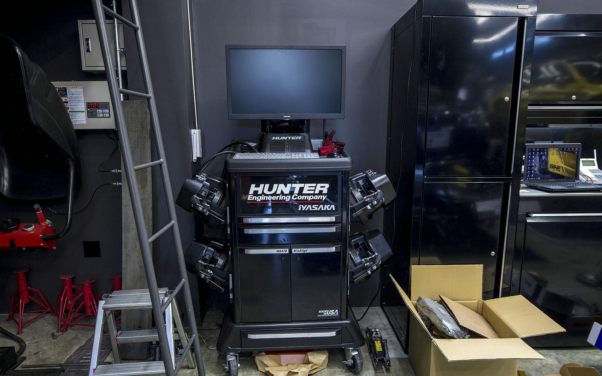 日本名店竟然也玩卡钳喷色？061带你探访五十年改装老店SunBeam