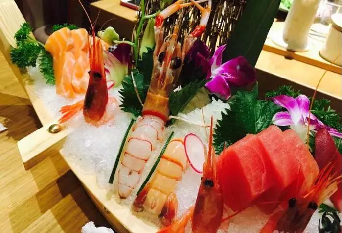 江门卖炭翁的馆子,卖炭翁老火锅