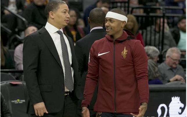 詹姆斯和托马斯比赛,小托马斯詹皇