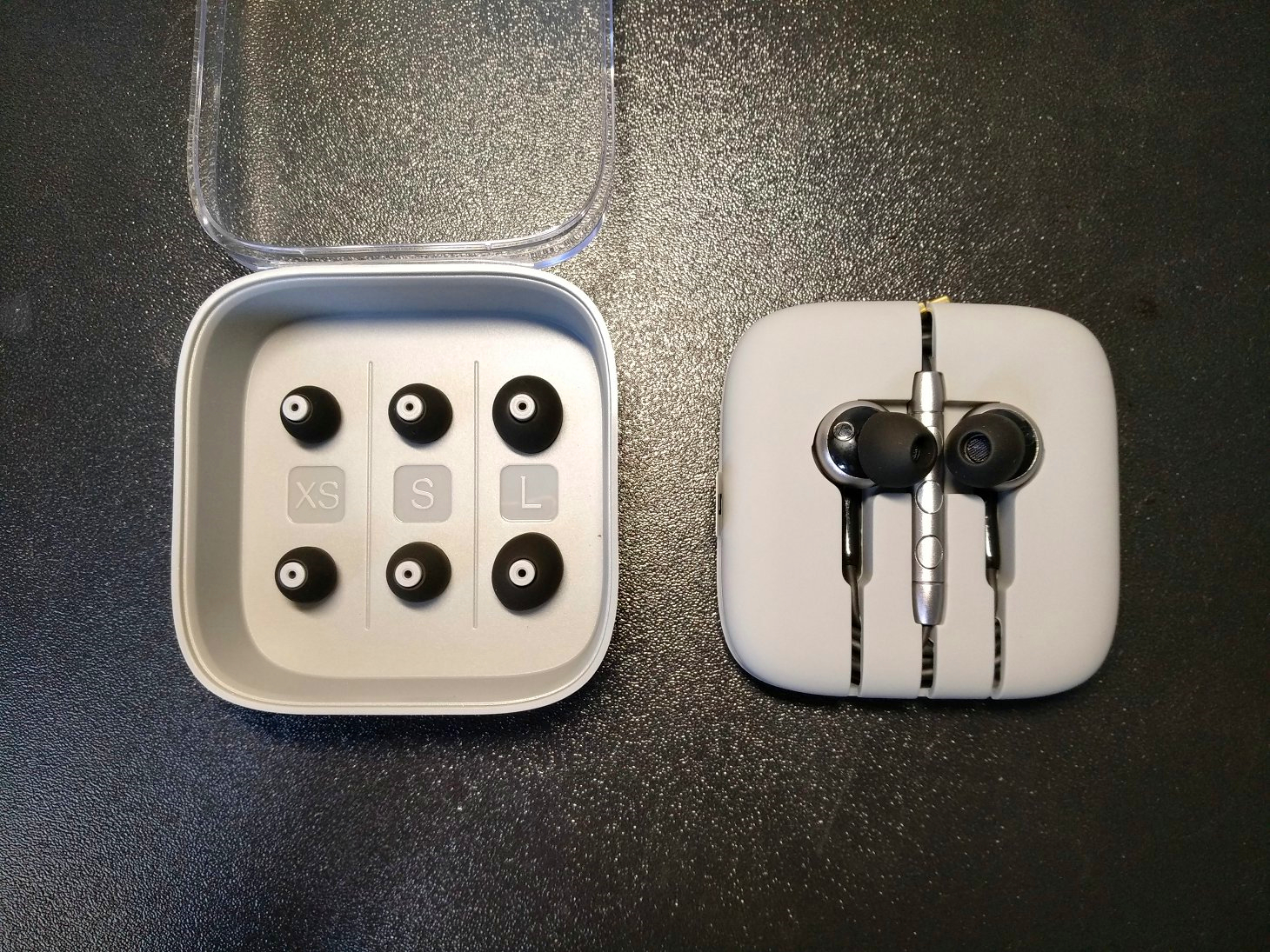 小米圈铁耳机pro发布,小米最好的耳机是圈铁耳机pro吗