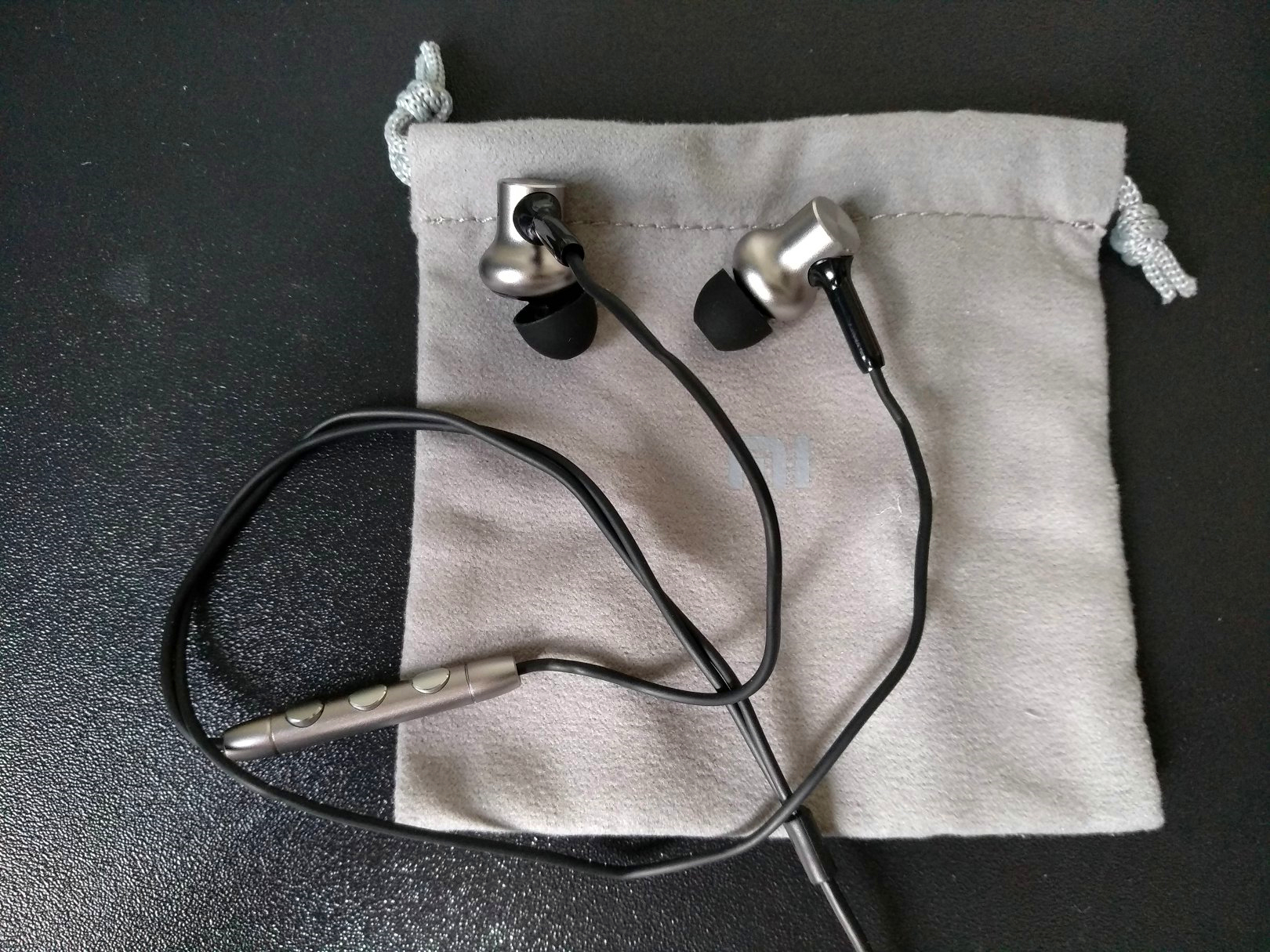 小米圈铁耳机pro发布,小米最好的耳机是圈铁耳机pro吗