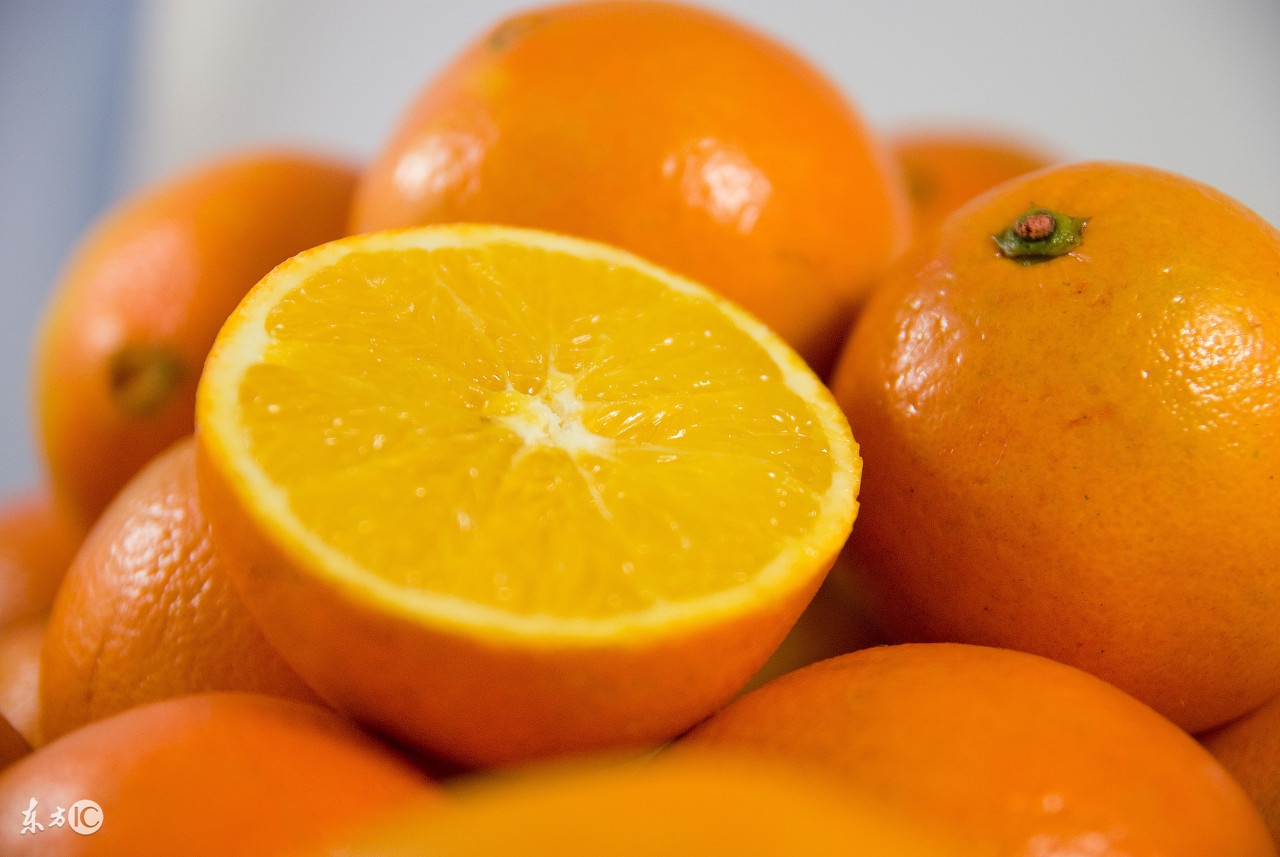 为什么喝了红酒牙齿变黑,喝红酒牙黑怎么回事