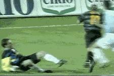 罗纳尔多的钟摆过人,外星人罗纳尔多钟摆过人