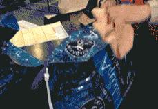 这份价值20000元的狗粮，我们决定免费送给你！