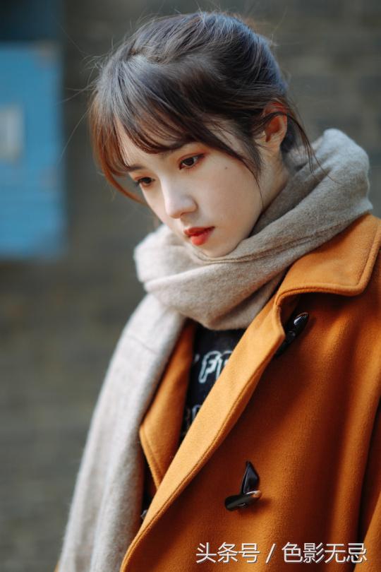 佳能85mmf1.4实图及报价,佳能85mmf1.8人像测评