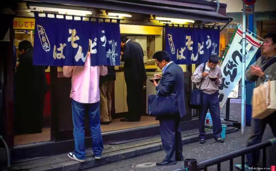 宫崎骏笔下的场景是真实存在的,宫崎骏现实版的场景