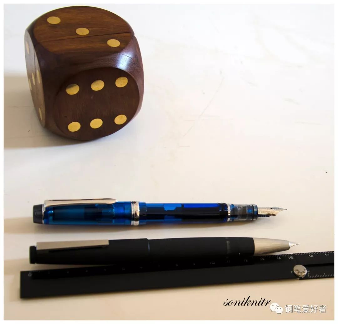 德国凌美lamy2000怎么加墨水,德国凌美lamy2000