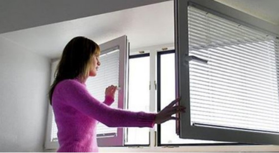 家里开地暖太热,地暖太热的视频