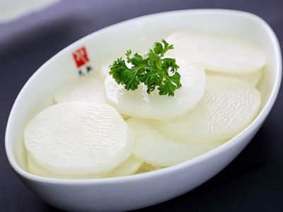 宝宝咳嗽不愿意吃苦药那就给他食疗吧