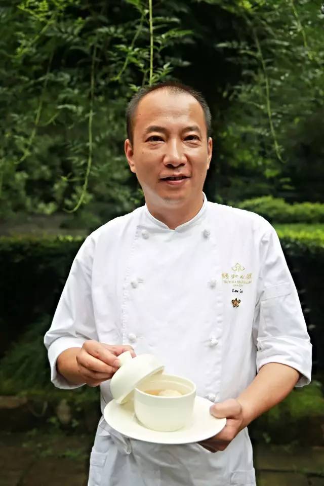 吃鱼子酱正确吃法,吃鱼子酱咋样