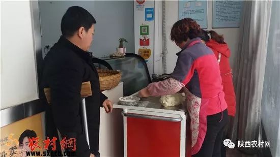 田建羊：天冷了不光要加衣更需要一碗驴丸粉汤