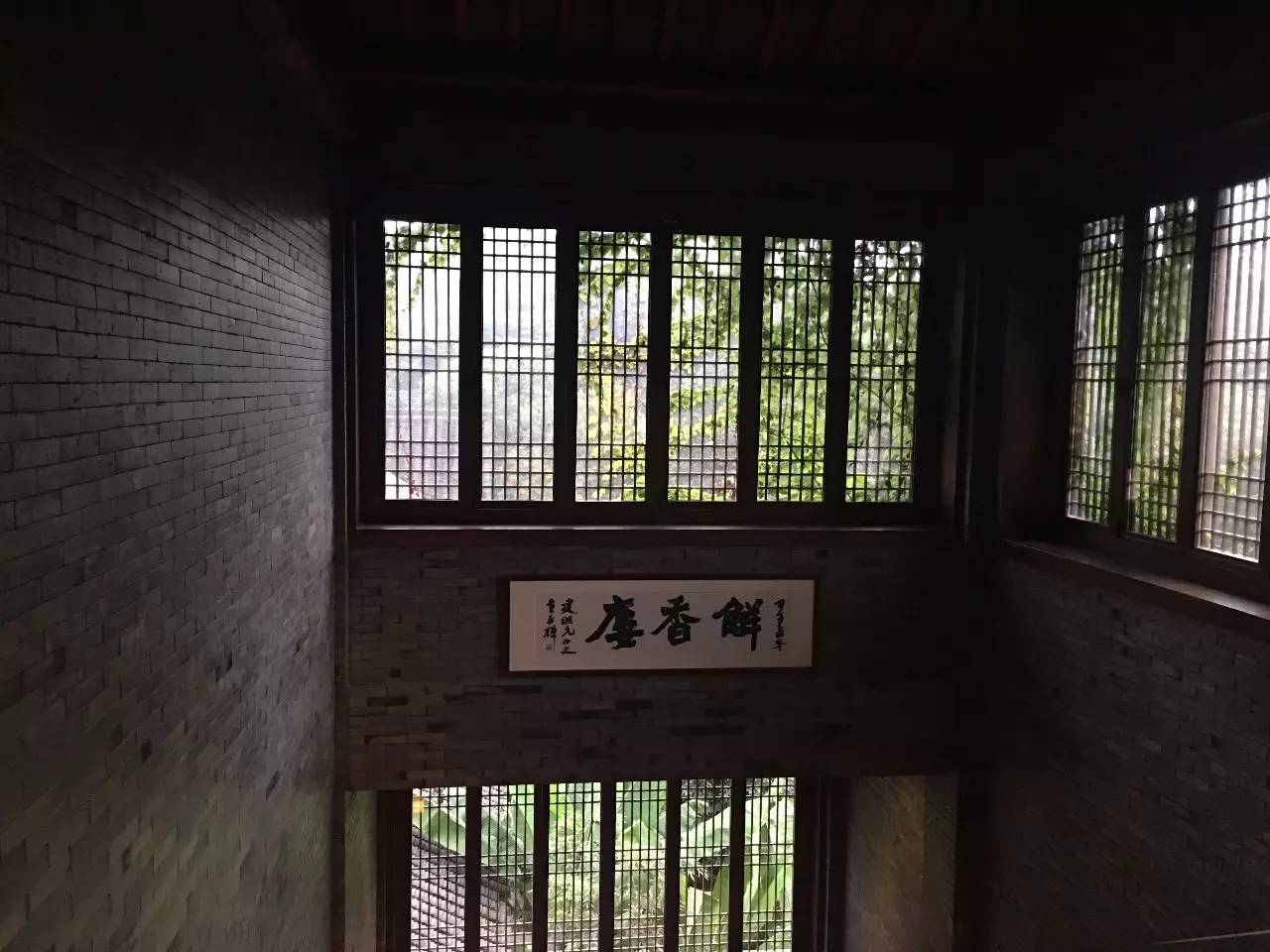 吃鱼子酱正确吃法,吃鱼子酱咋样