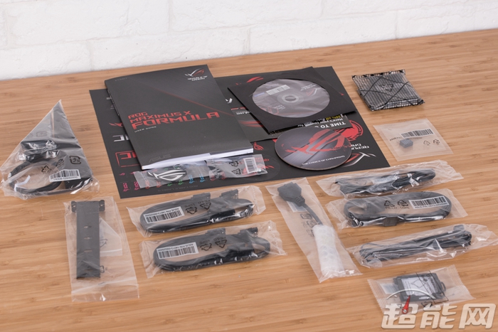 华硕rogmaximusxiformulaz390,华硕rogmaximusixformula