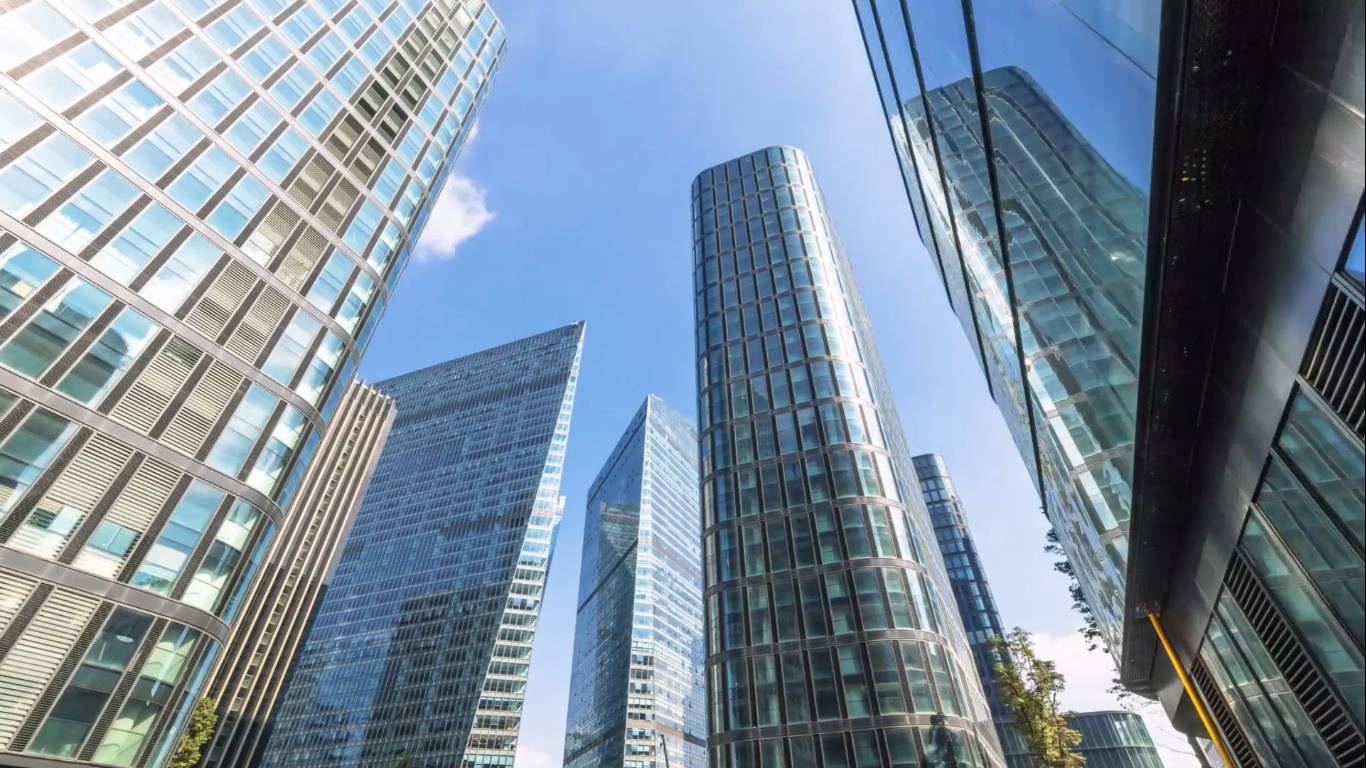 成都父母投靠落户满两年购房资格,成都落户政策2023最新版购房落户