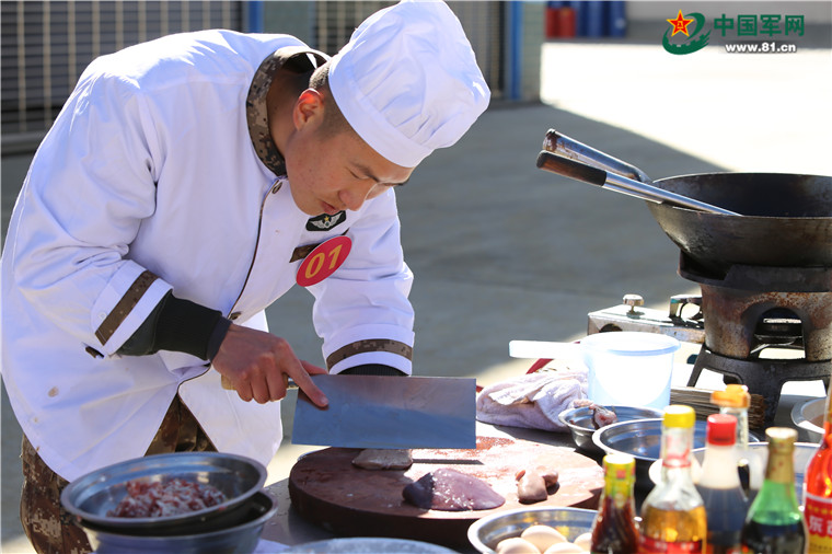 厨神争霸赛咸鱼之王,厨神争霸赛花落谁家