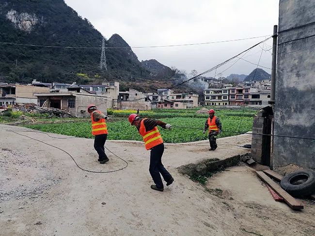 村村通宽带怎样上网,村村通路户户通电