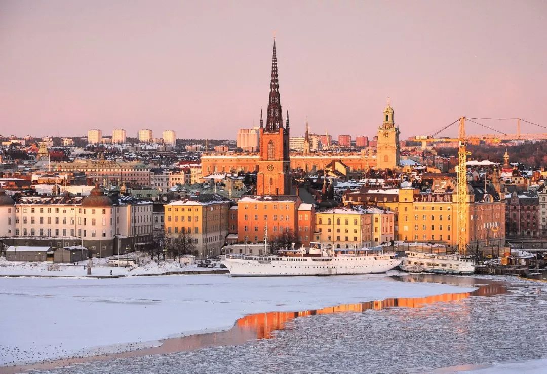 它是宜家和HM的故乡，景美福利高，简直就是梦想中的国度！