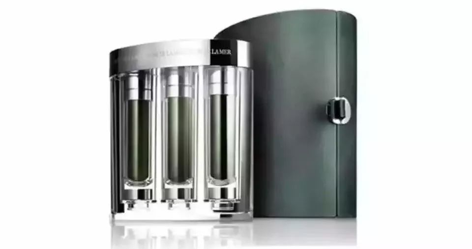 男朋友嫌弃我化妆品太贵了,男朋友觉得高级的化妆品