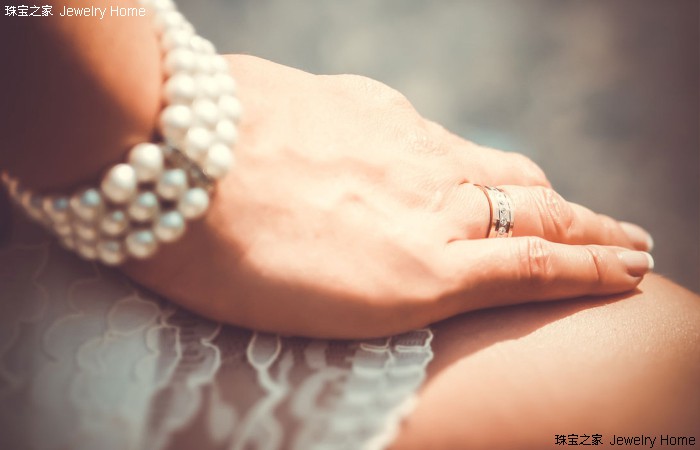 创意婚礼婚戒,中式婚礼婚戒选黄金还是钻石