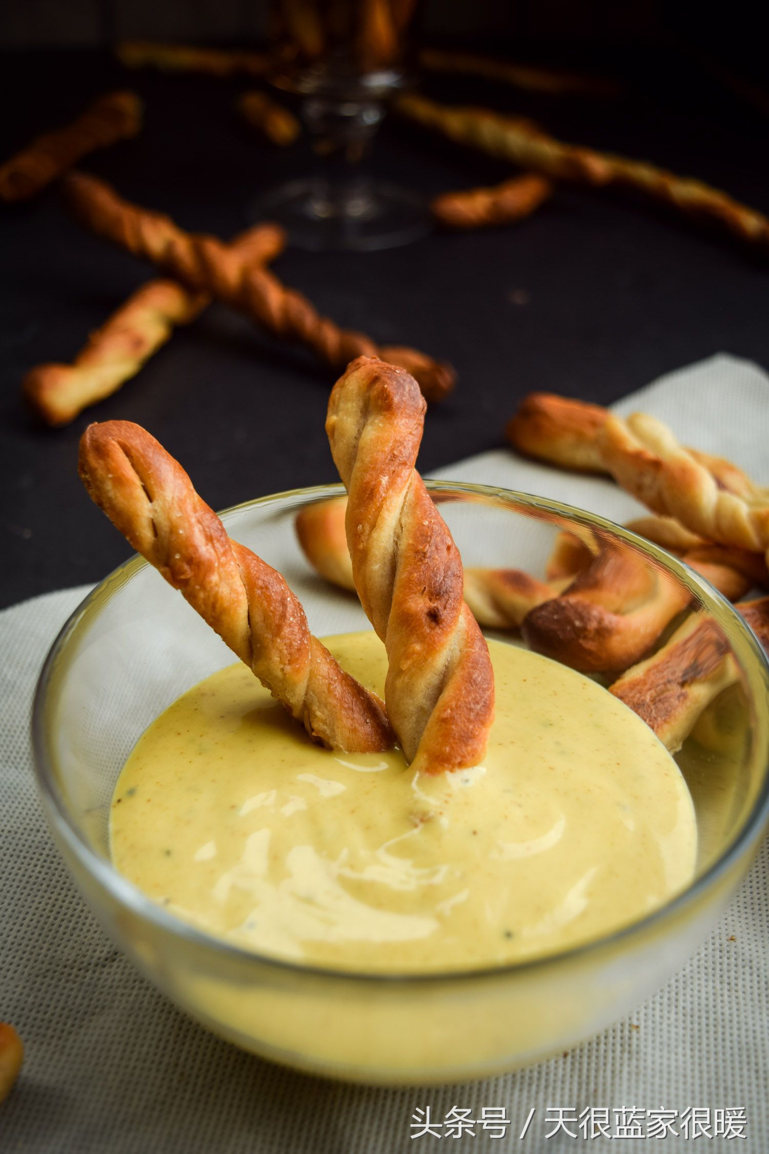 香脆芥末饼干棒图解,香脆虾米芝麻薄片脆饼干