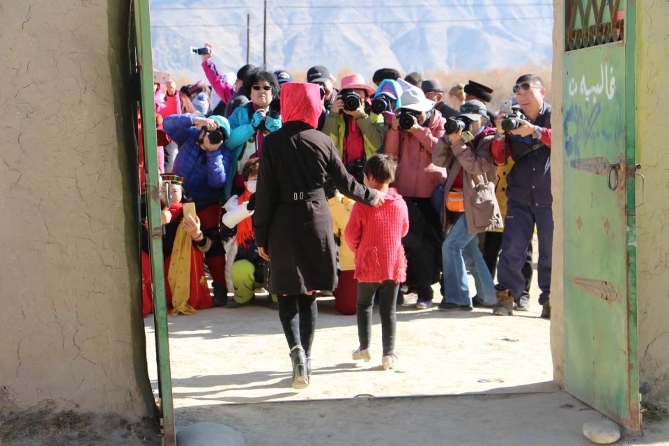 探访新疆帕米尔高原唯一白人民族,探秘帕米尔高原塔吉克族