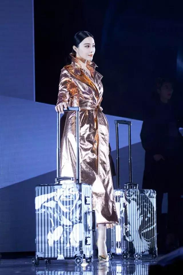 火炸天的羽绒服,rimowa新系列