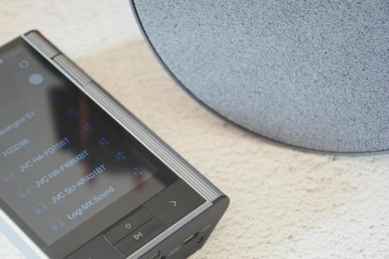 罗技mxanywhere3与2s测评,罗技迷你蓝牙音箱开箱评测