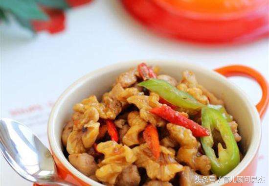 十岁女孩夜里尿床什么原因,小孩吃什么能够夜里不尿床