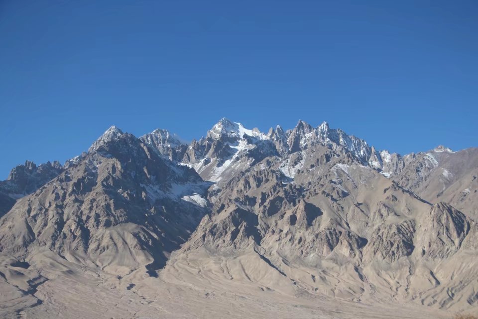 探访新疆帕米尔高原唯一白人民族,探秘帕米尔高原塔吉克族