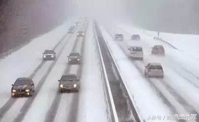 冰雪天路滑怎么解决刹车问题,雪天刹车正确方法