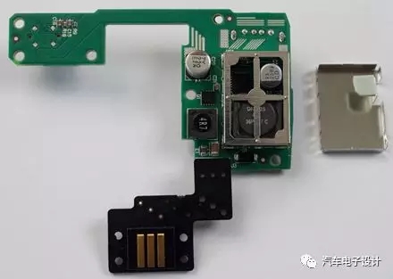 奔驰老款e级主机拆解,易车横评奔驰e级拆解