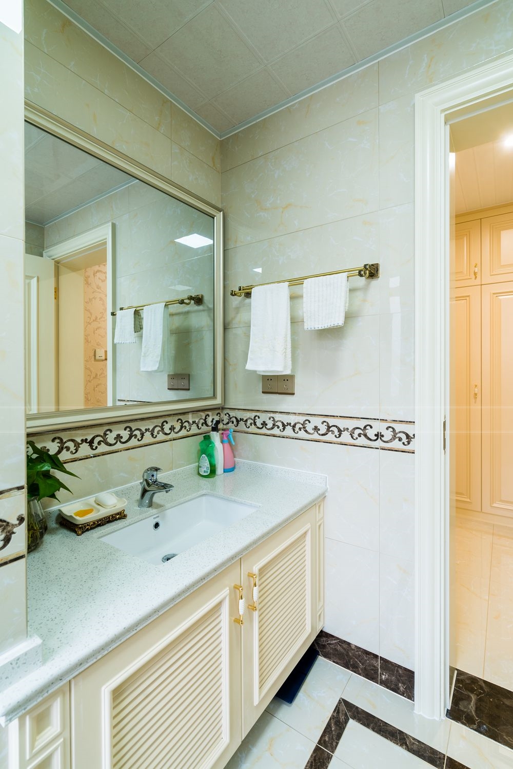 华府庄园7号楼全屋效果,华府庄园双拼别墅