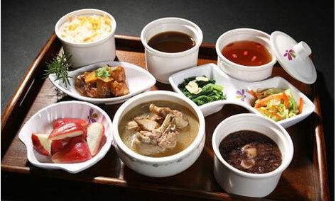 哺乳期和孕期哪个更应该忌口,哺乳期妈妈能不能吃豆类食品