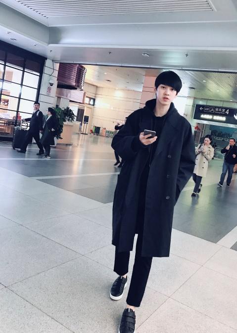 时尚潮人必入手的鞋子,最新明星同款潮鞋