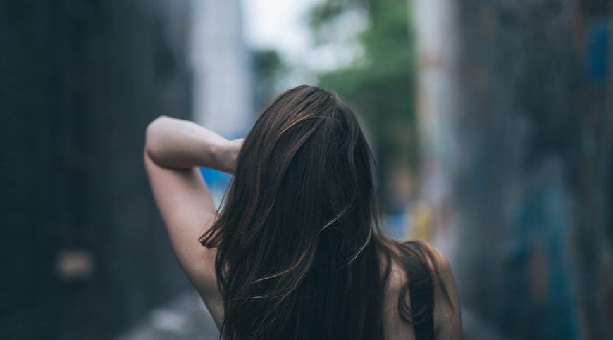 烫发脱发怎么拯救,烫发导致的脱发如何修复